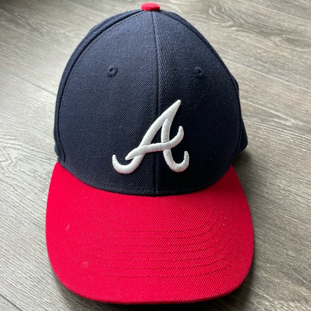 Gently used Atlanta Braves Baseball Hat